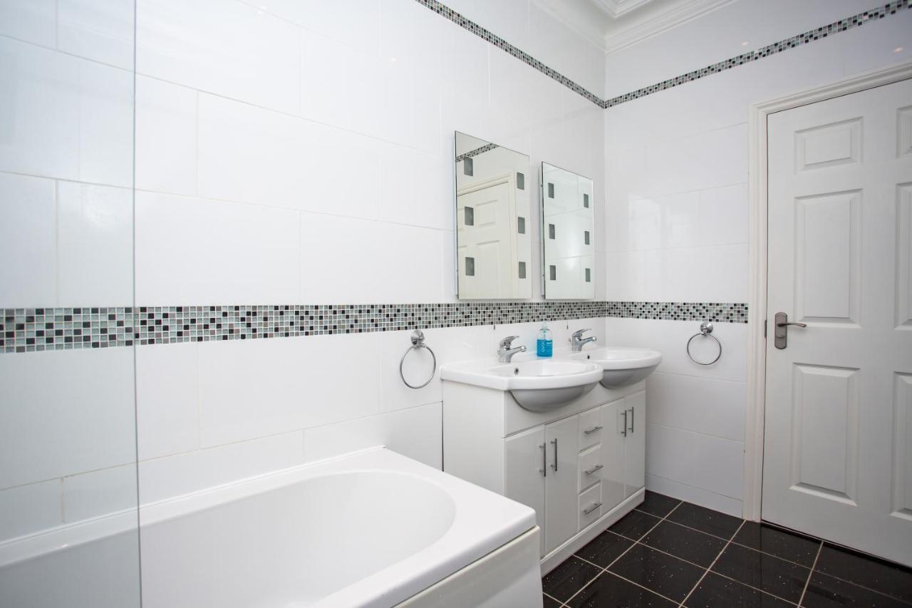 Roker Sea Front Apartments By #Shortstaysaway Sunderland  Exteriör bild